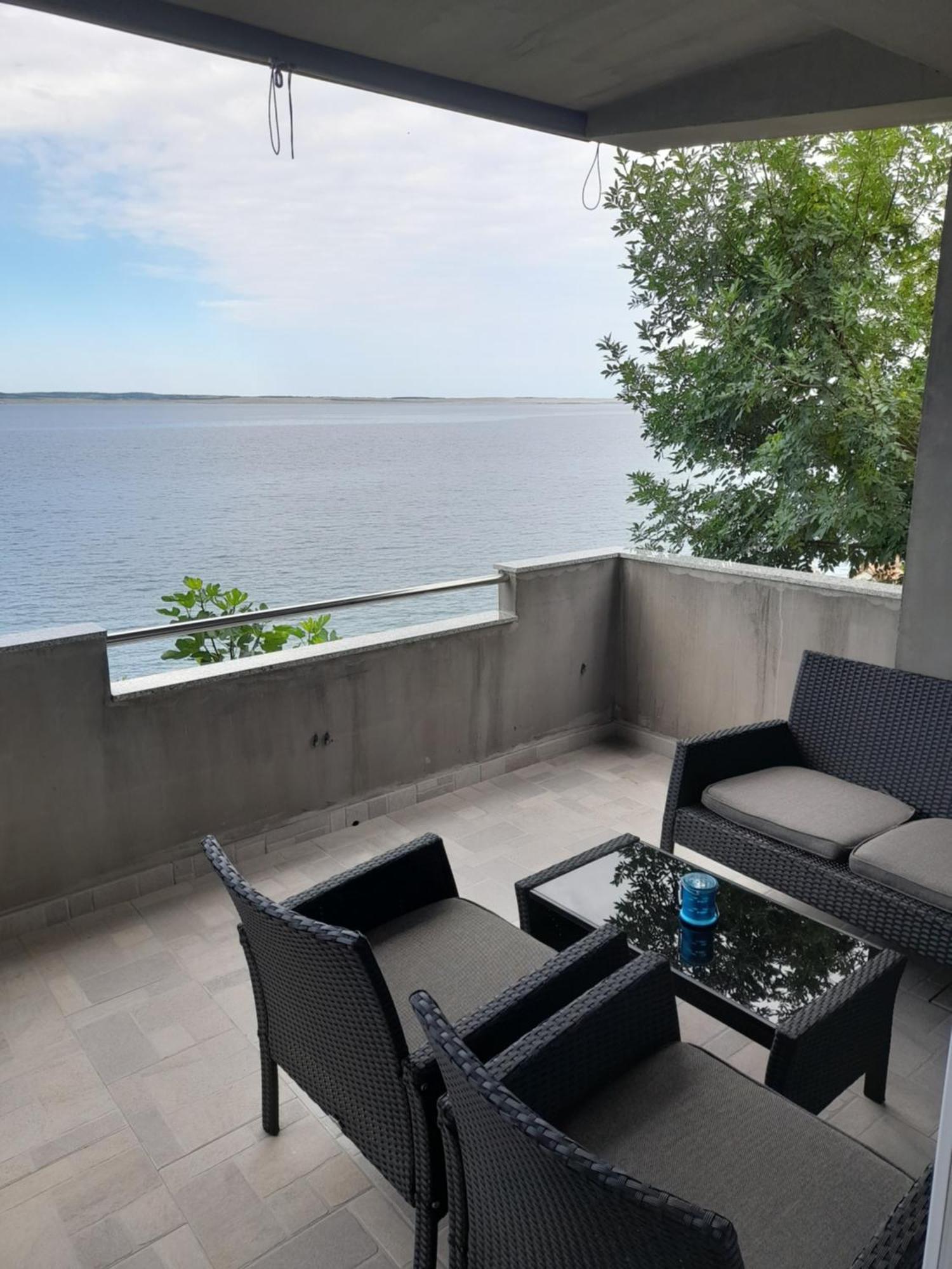 Apartmani Antea Starigrad Paklenica Oda fotoğraf